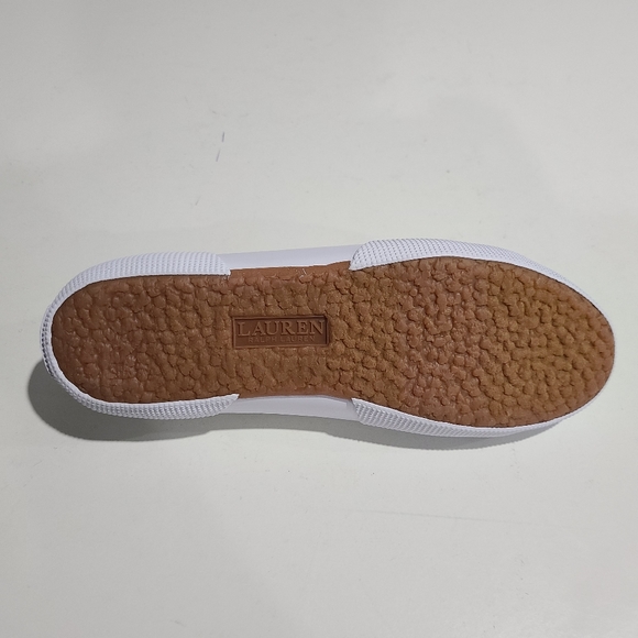 NEW Ralph Lauren White Shoes - Picture 6 of 7